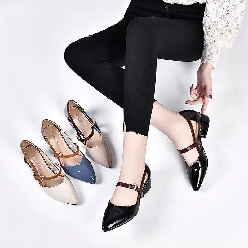 Damen Riemchenpumps mit niedrigem Absatz in Lack-Optik